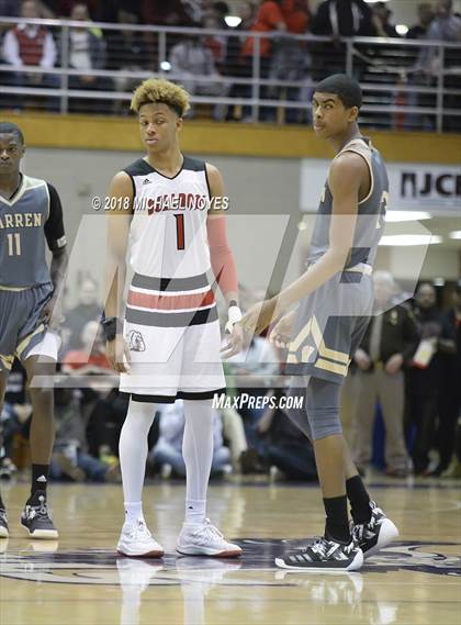 Thumbnail 2 in Warren Central vs. New Albany (IHSAA 4A Semifinal) photogallery.