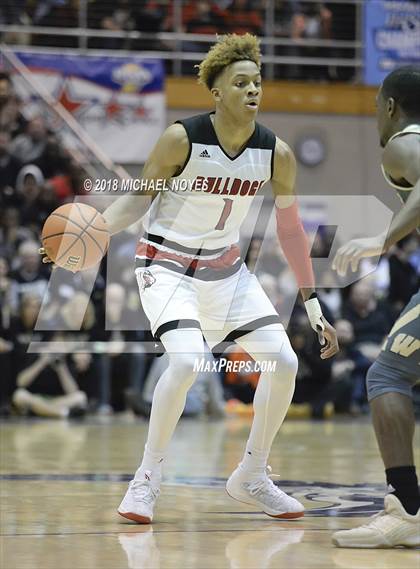 Thumbnail 2 in Warren Central vs. New Albany (IHSAA 4A Semifinal) photogallery.