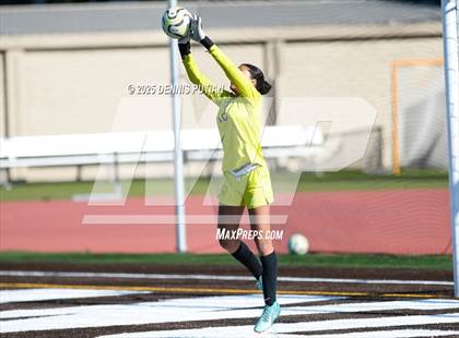 Thumbnail 3 in Valley Christian @ Saint Francis photogallery.
