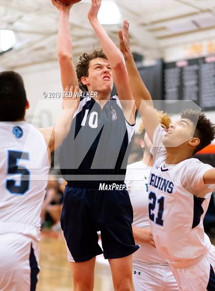 Thumbnail 2 in Branham vs. Melbourne (Australia) (Los Gatos Wildcat Shootout) photogallery.