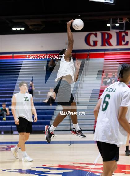 Thumbnail 3 in Great Oak vs Murrieta Mesa photogallery.