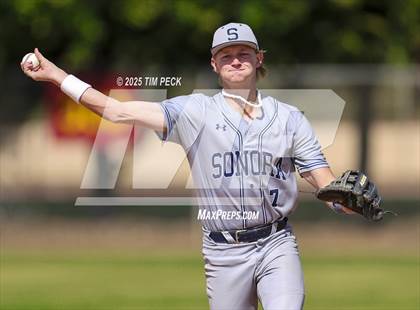 Thumbnail 1 in Sonora @ Esperanza photogallery.