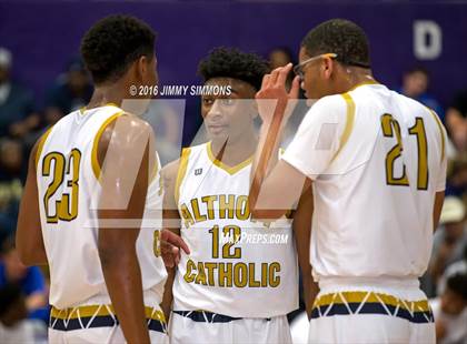 Thumbnail 3 in Althoff Catholic vs. Hazelwood East (Prairie Farms Holiday Basketball Classic) photogallery.