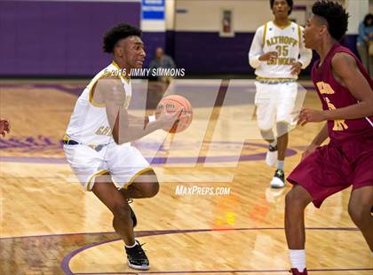 Thumbnail 1 in Althoff Catholic vs. Hazelwood East (Prairie Farms Holiday Basketball Classic) photogallery.