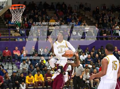 Thumbnail 2 in Althoff Catholic vs. Hazelwood East (Prairie Farms Holiday Basketball Classic) photogallery.