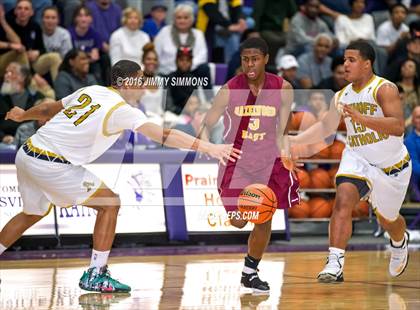 Thumbnail 1 in Althoff Catholic vs. Hazelwood East (Prairie Farms Holiday Basketball Classic) photogallery.