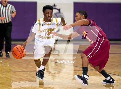 Thumbnail 3 in Althoff Catholic vs. Hazelwood East (Prairie Farms Holiday Basketball Classic) photogallery.
