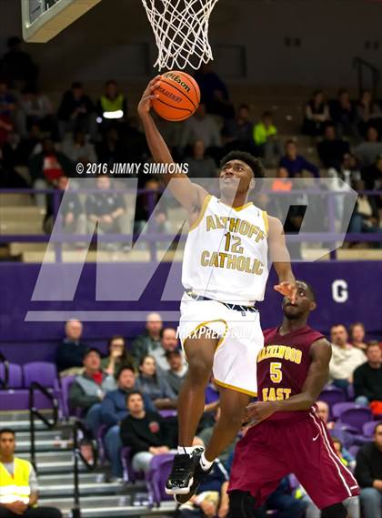 Thumbnail 3 in Althoff Catholic vs. Hazelwood East (Prairie Farms Holiday Basketball Classic) photogallery.