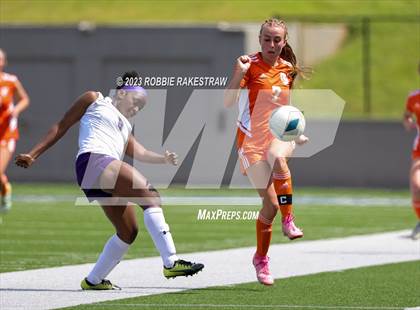 Thumbnail 1 in Celina vs. Anna (UIL 4A Region II Final) photogallery.