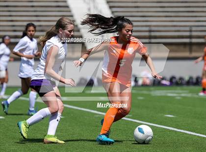 Thumbnail 2 in Celina vs. Anna (UIL 4A Region II Final) photogallery.