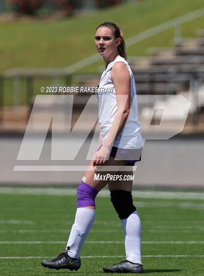 Thumbnail 1 in Celina vs. Anna (UIL 4A Region II Final) photogallery.