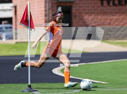 Thumbnail 1 in Celina vs. Anna (UIL 4A Region II Final) photogallery.