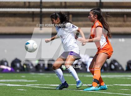 Thumbnail 2 in Celina vs. Anna (UIL 4A Region II Final) photogallery.