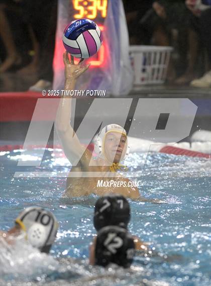 Thumbnail 3 in Bonita vs Temecula Valley photogallery.