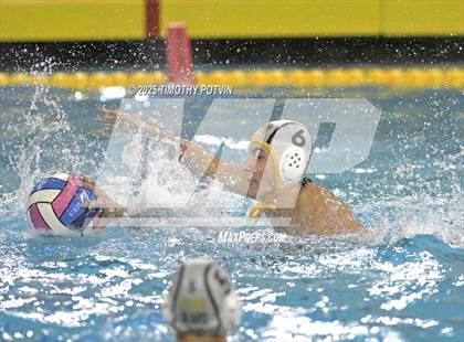 Thumbnail 2 in Bonita vs Temecula Valley photogallery.