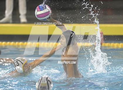 Thumbnail 3 in Bonita vs Temecula Valley photogallery.