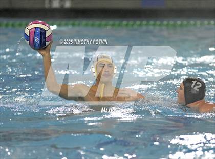 Thumbnail 3 in Bonita vs Temecula Valley photogallery.