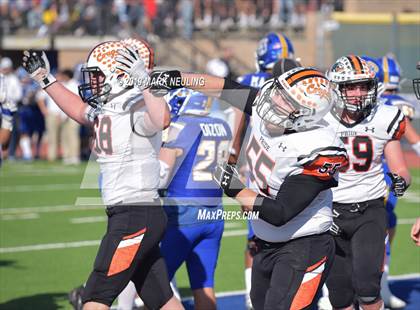 Thumbnail 1 in Half Moon Bay @ Serra (CIF CCS D1 Quarterfinal) photogallery.