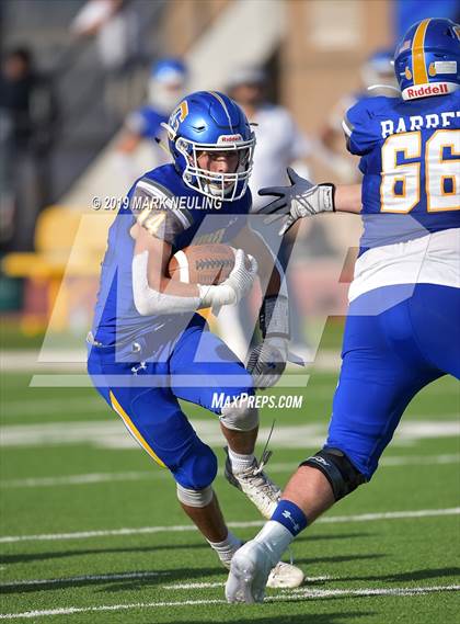 Thumbnail 3 in Half Moon Bay @ Serra (CIF CCS D1 Quarterfinal) photogallery.