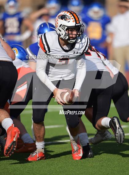 Thumbnail 2 in Half Moon Bay @ Serra (CIF CCS D1 Quarterfinal) photogallery.