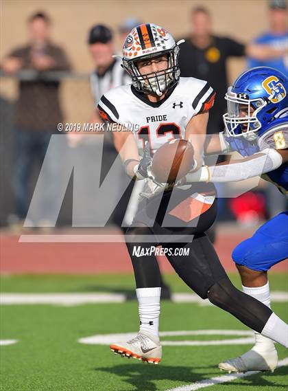 Thumbnail 3 in Half Moon Bay @ Serra (CIF CCS D1 Quarterfinal) photogallery.