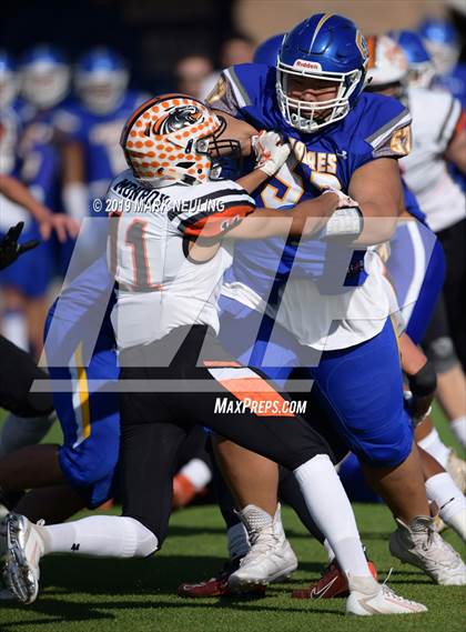 Thumbnail 2 in Half Moon Bay @ Serra (CIF CCS D1 Quarterfinal) photogallery.
