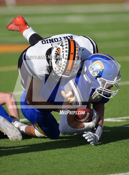 Thumbnail 3 in Half Moon Bay @ Serra (CIF CCS D1 Quarterfinal) photogallery.