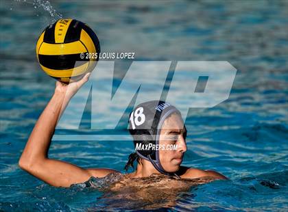 Thumbnail 1 in Esperanza @ Villa Park photogallery.
