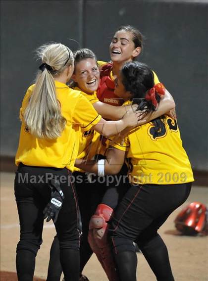 Thumbnail 1 in Etiwanda vs. Vista Murrieta (CIF SS D2 Final) photogallery.