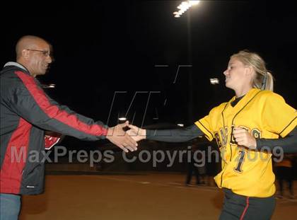 Thumbnail 2 in Etiwanda vs. Vista Murrieta (CIF SS D2 Final) photogallery.