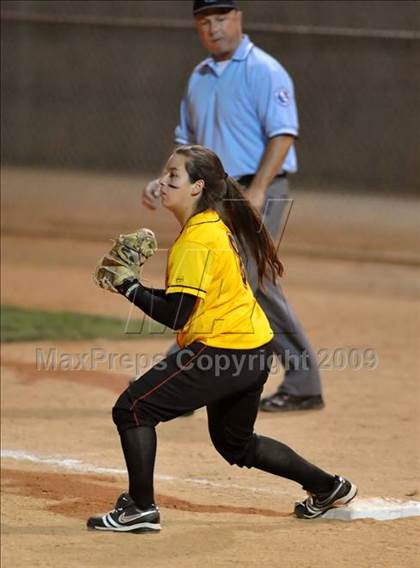 Thumbnail 1 in Etiwanda vs. Vista Murrieta (CIF SS D2 Final) photogallery.