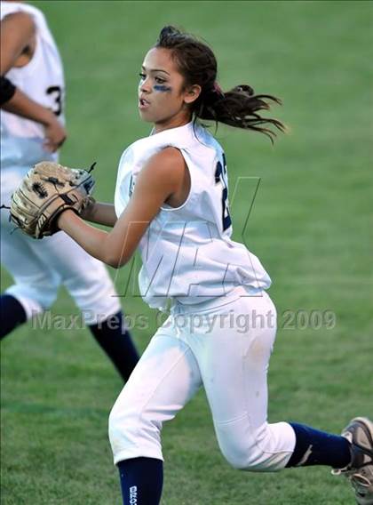 Thumbnail 2 in Etiwanda vs. Vista Murrieta (CIF SS D2 Final) photogallery.