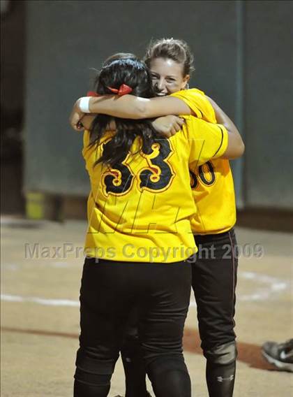 Thumbnail 1 in Etiwanda vs. Vista Murrieta (CIF SS D2 Final) photogallery.
