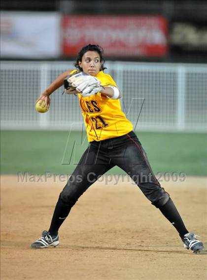 Thumbnail 2 in Etiwanda vs. Vista Murrieta (CIF SS D2 Final) photogallery.