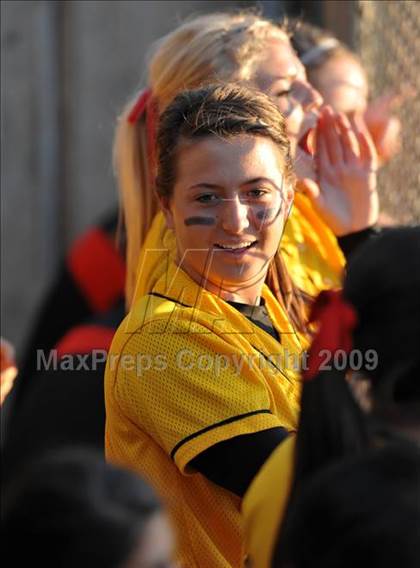 Thumbnail 1 in Etiwanda vs. Vista Murrieta (CIF SS D2 Final) photogallery.