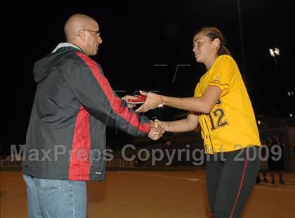 Thumbnail 3 in Etiwanda vs. Vista Murrieta (CIF SS D2 Final) photogallery.