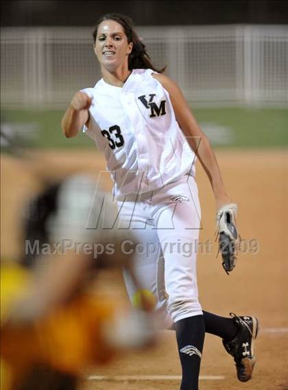 Thumbnail 3 in Etiwanda vs. Vista Murrieta (CIF SS D2 Final) photogallery.