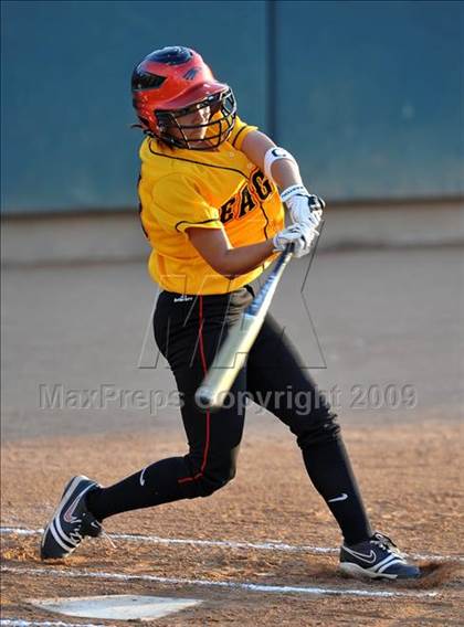 Thumbnail 3 in Etiwanda vs. Vista Murrieta (CIF SS D2 Final) photogallery.