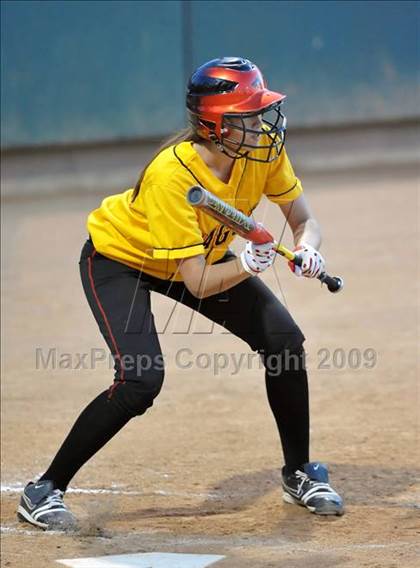 Thumbnail 3 in Etiwanda vs. Vista Murrieta (CIF SS D2 Final) photogallery.