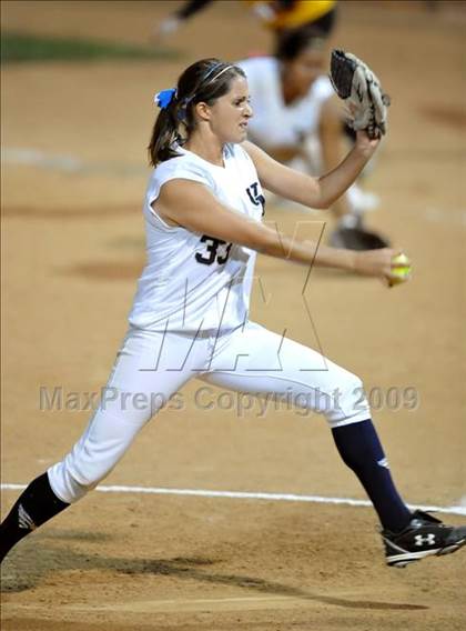 Thumbnail 2 in Etiwanda vs. Vista Murrieta (CIF SS D2 Final) photogallery.