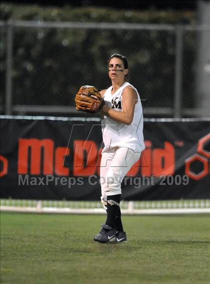 Thumbnail 2 in Etiwanda vs. Vista Murrieta (CIF SS D2 Final) photogallery.