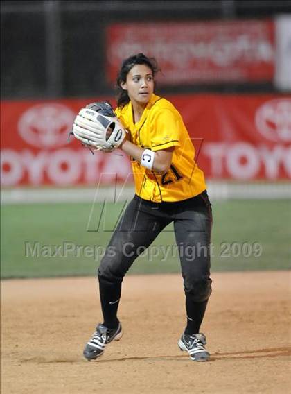 Thumbnail 2 in Etiwanda vs. Vista Murrieta (CIF SS D2 Final) photogallery.