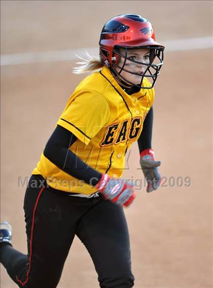 Thumbnail 1 in Etiwanda vs. Vista Murrieta (CIF SS D2 Final) photogallery.