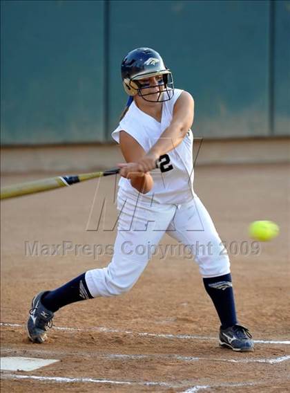 Thumbnail 2 in Etiwanda vs. Vista Murrieta (CIF SS D2 Final) photogallery.