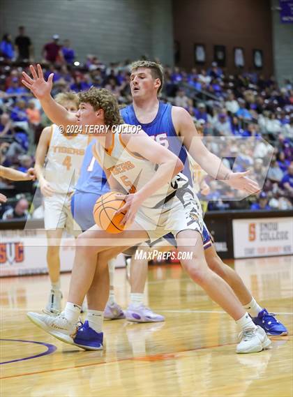 Thumbnail 3 in Richfield vs. Ogden (UHSAA 3A 3rd / 4th Place) photogallery.