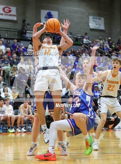 Thumbnail 3 in Richfield vs. Ogden (UHSAA 3A 3rd / 4th Place) photogallery.