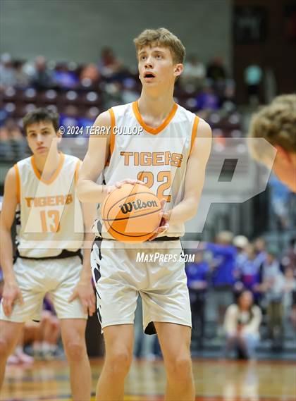 Thumbnail 1 in Richfield vs. Ogden (UHSAA 3A 3rd / 4th Place) photogallery.
