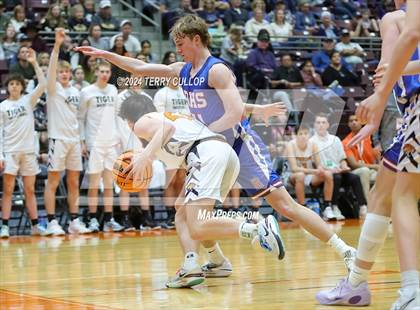 Thumbnail 1 in Richfield vs. Ogden (UHSAA 3A 3rd / 4th Place) photogallery.