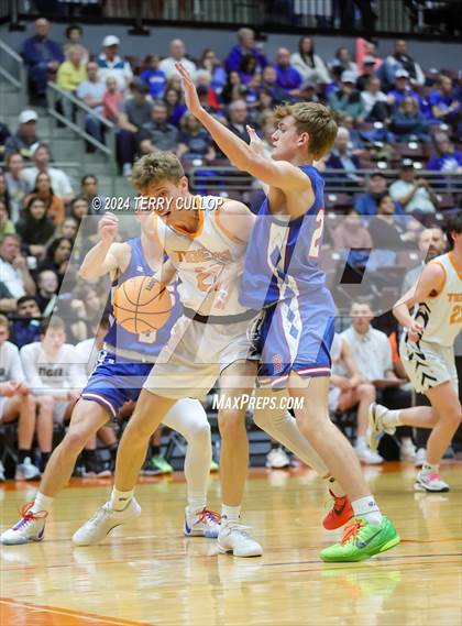 Thumbnail 3 in Richfield vs. Ogden (UHSAA 3A 3rd / 4th Place) photogallery.