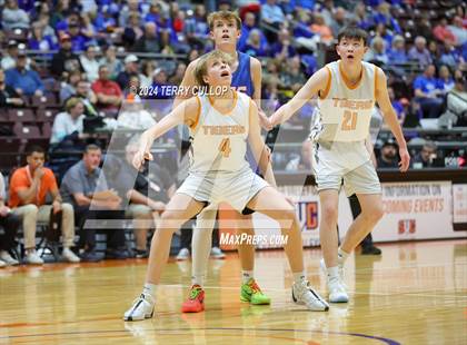 Thumbnail 2 in Richfield vs. Ogden (UHSAA 3A 3rd / 4th Place) photogallery.